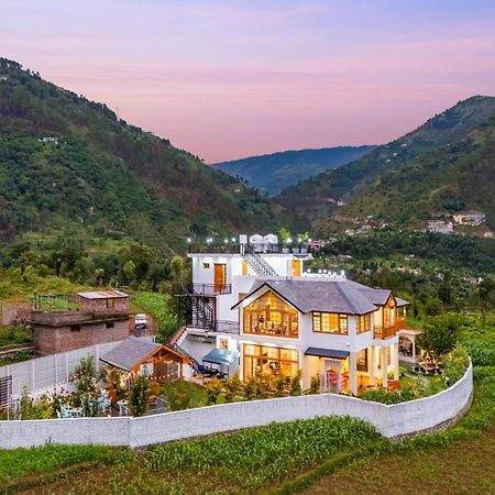 Stayvista At The Oakridge 4 Bhk Villa In Dharamshala With Jacuzzi & Balcony Chamba (Himachal Pradesh) Exterior foto